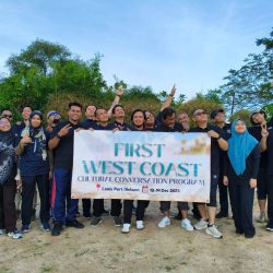 Petronasdec25-1 Petronasdec25-1